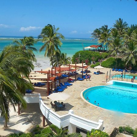 Voyager Beach Resort Mombasa Exterior photo